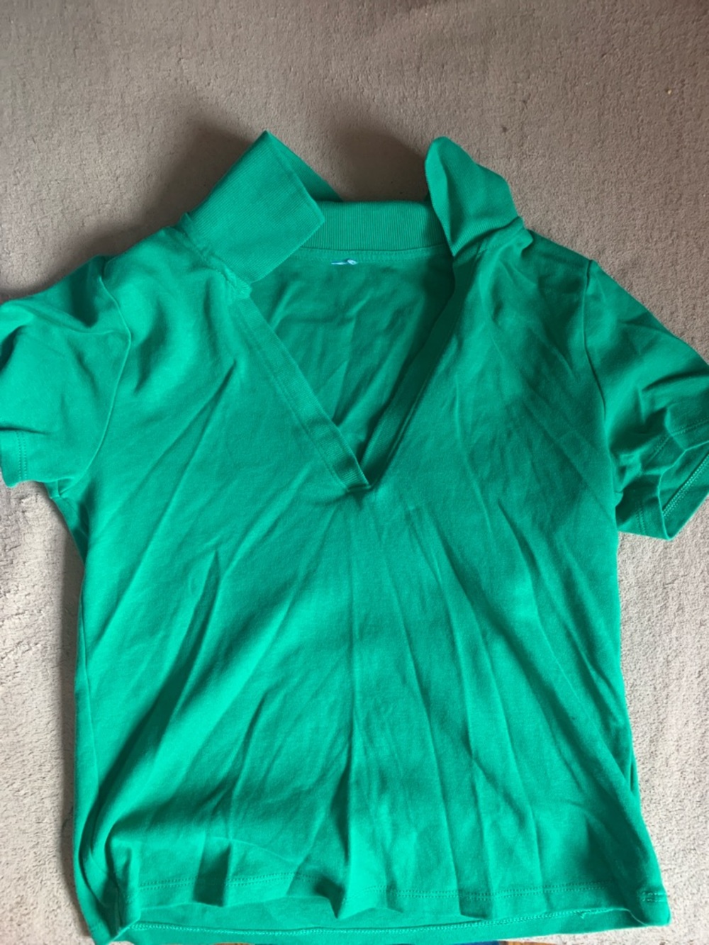 wild fable Green V‑Neck Short Sleeve Top